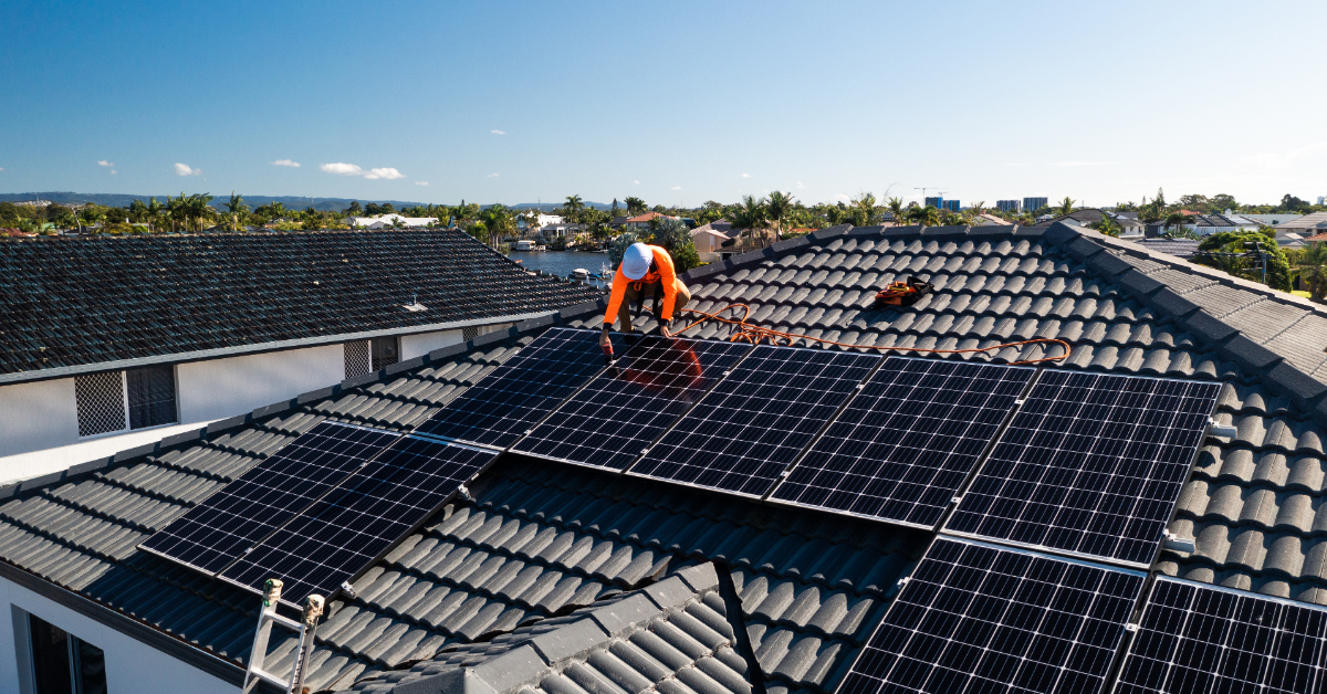 Government moves to make solar installations faster and cheaper